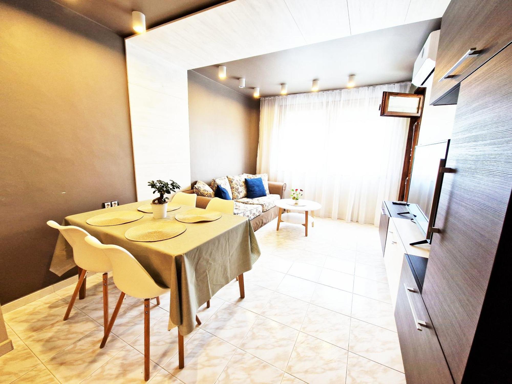 Central Apartment - Spacious Designer Property In Стара Загора Екстериор снимка