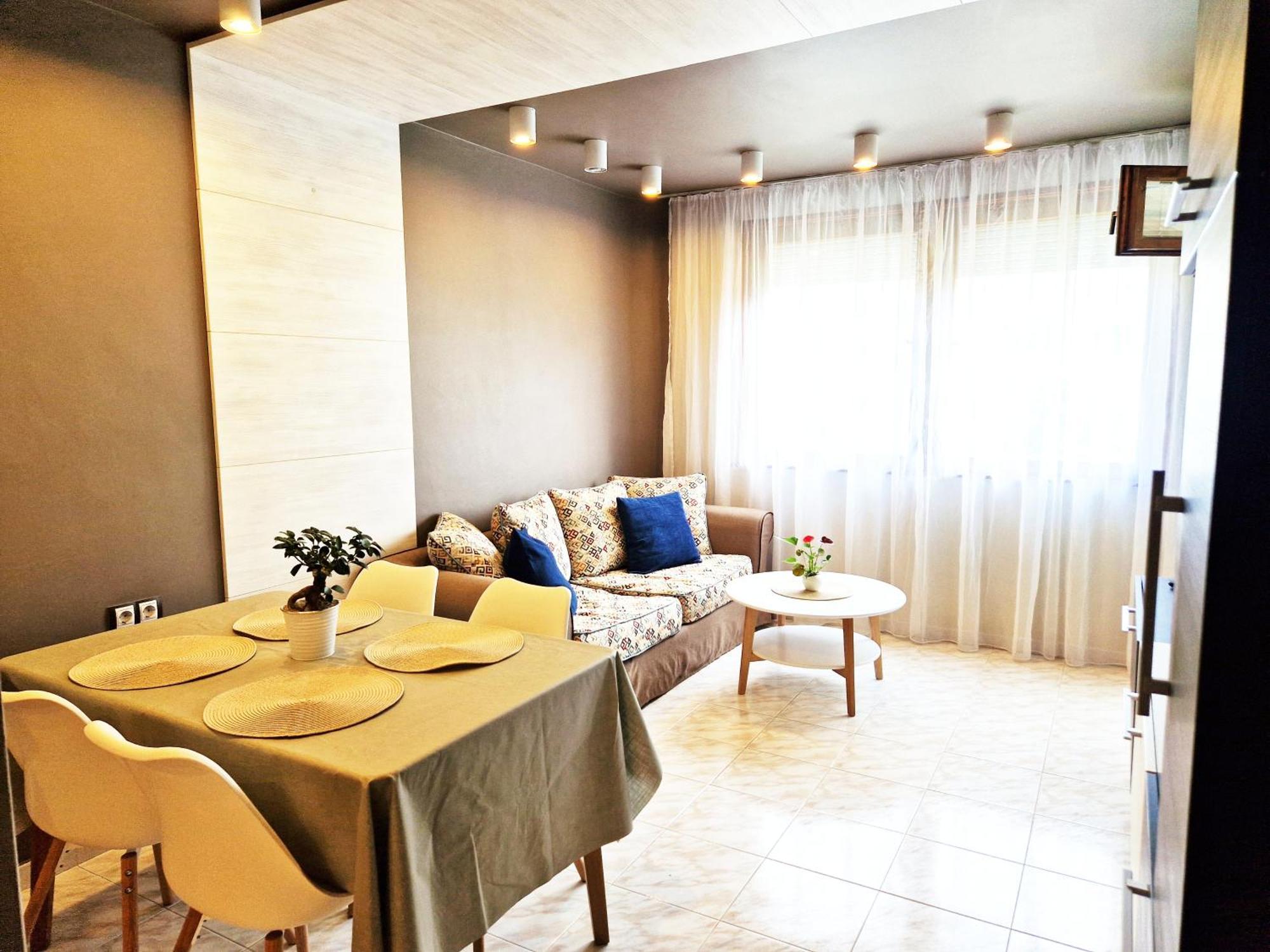 Central Apartment - Spacious Designer Property In Стара Загора Екстериор снимка